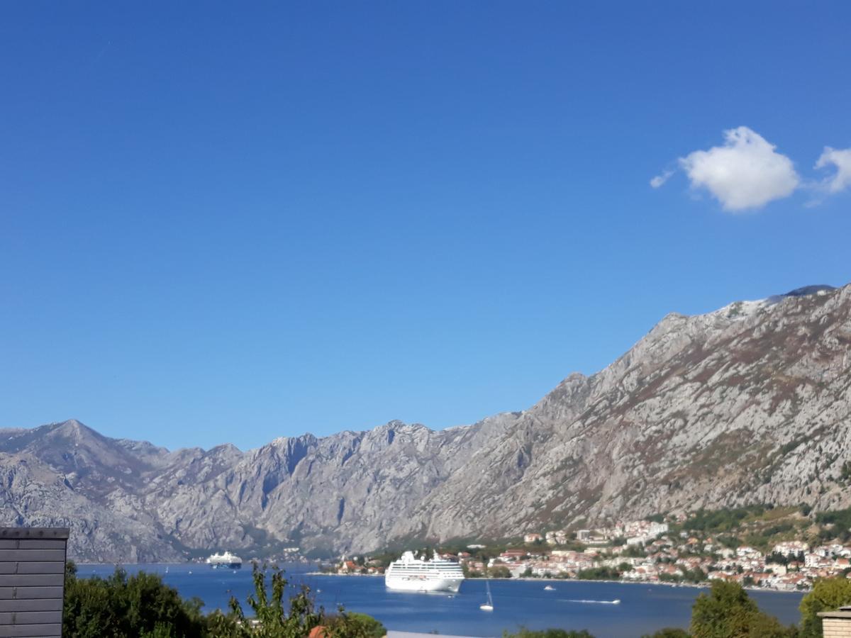 Maritimo Apartments Kotor Ngoại thất bức ảnh