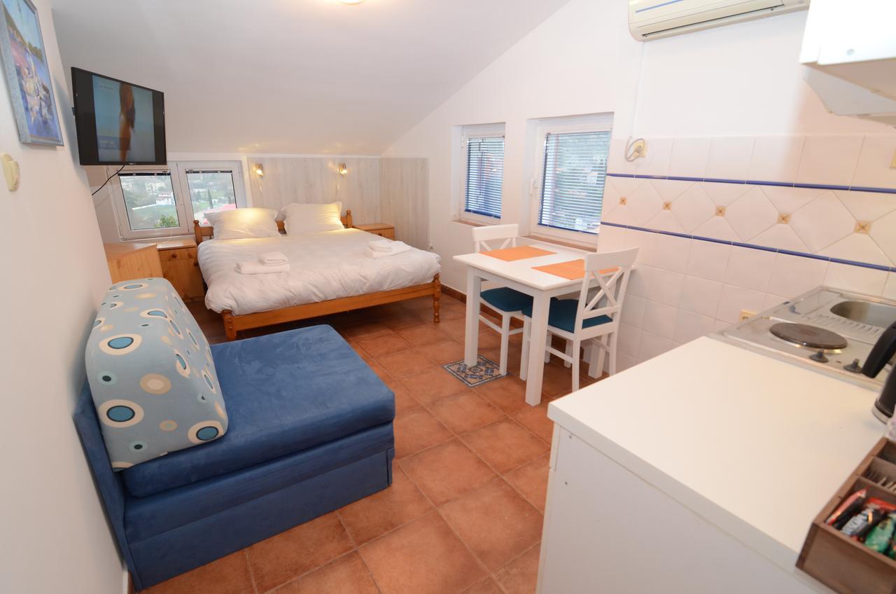 Maritimo Apartments Kotor Ngoại thất bức ảnh