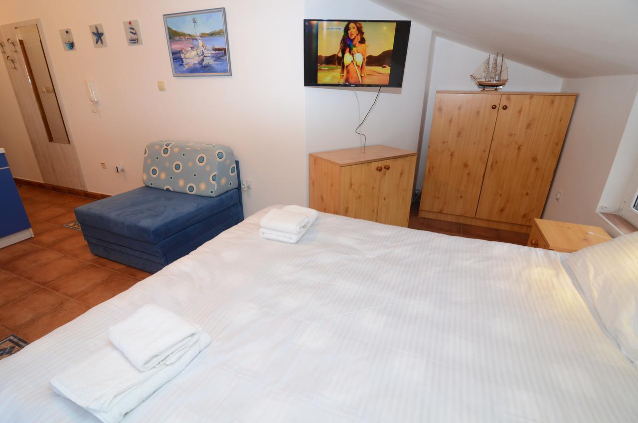 Maritimo Apartments Kotor Ngoại thất bức ảnh